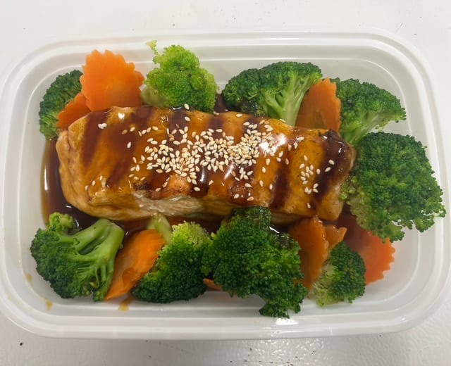 L6. Salmon Teriyaki.