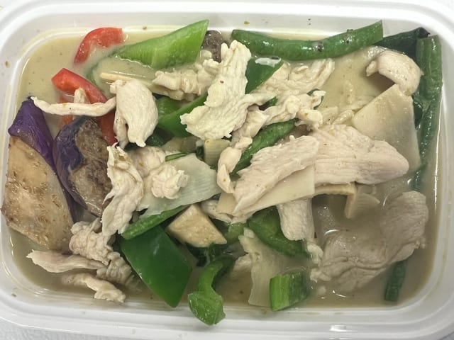 C1. Green Curry.