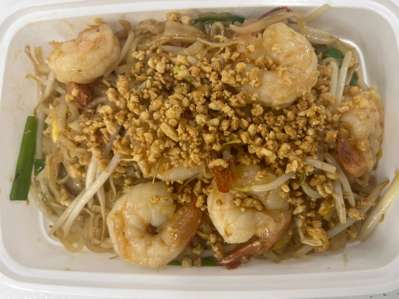 L21. Pad Thai Noodle.