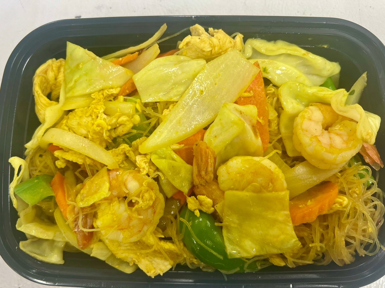 L24. Singapore Noodle.