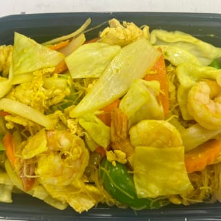 L24. Singapore Noodle