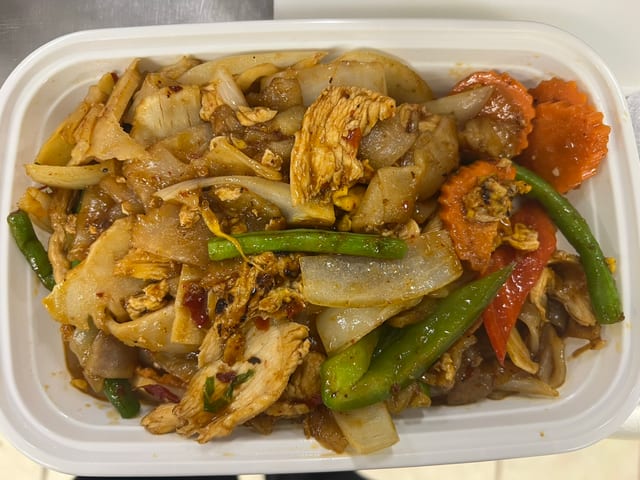 L22. Drunken Noodle.