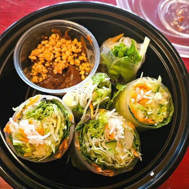 A12. Fresh summer Roll.