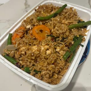 F3. Hot Basil Fried Rice
